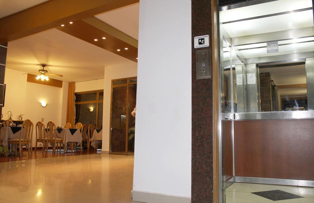 Dallas Hotel San Miguel de Tucuman Exterior photo